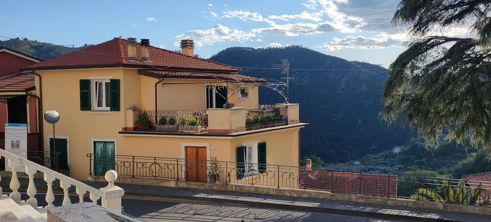 Camera Tra Le Cinque Terre, Camogli E Portofino. Vista Valle E Scorcio Mare All'Orizzonte Castiglione Chiavarese Extérieur photo